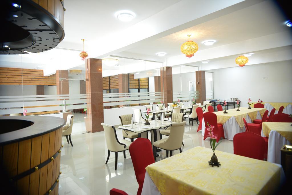Hotel Kamrel Kurunegala Eksteriør bilde