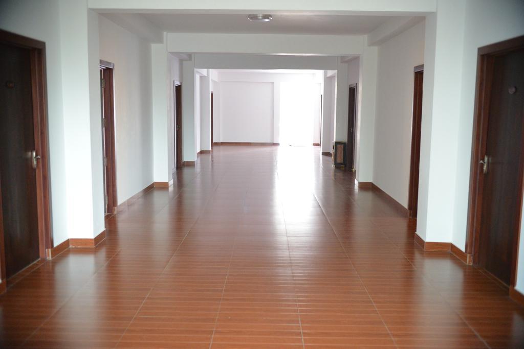 Hotel Kamrel Kurunegala Eksteriør bilde